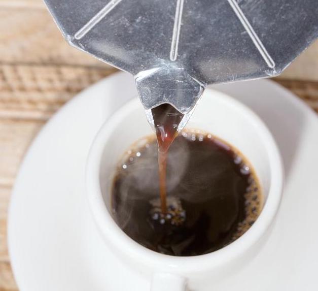 胶囊咖啡直接用水冲行吗？星巴克胶囊咖啡怎么样 雀巢胶囊咖啡有哪几种