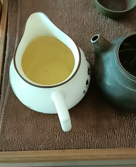 种植滇青茶成熟后要施肥吗？茶树施肥用什么肥料最好