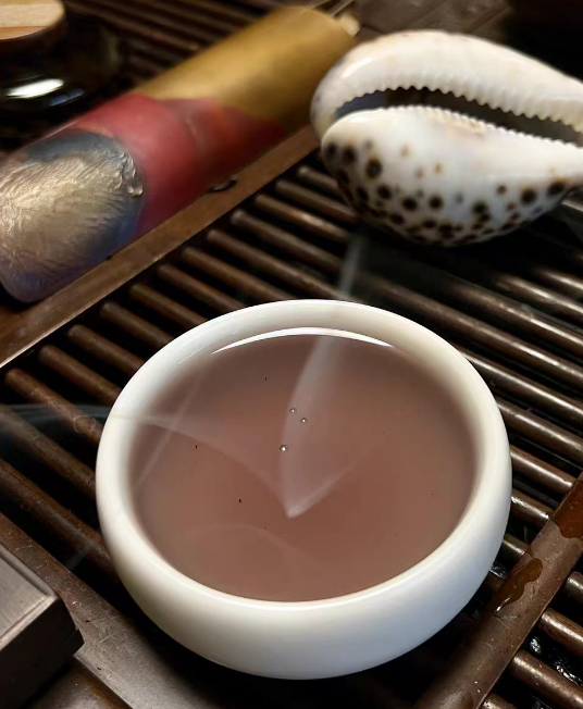 紫娟茶属于什么茶？紫娟茶的功效与作用及禁忌