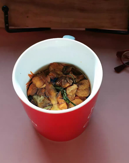 金莲花茶栽种时会变色吗？金莲花茶栽种变色怎么回事