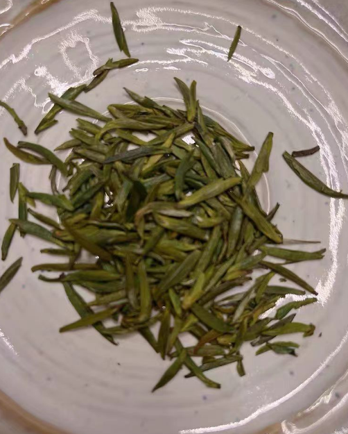 竹叶青茶是什么植物？竹叶青茶属于哪类茶
