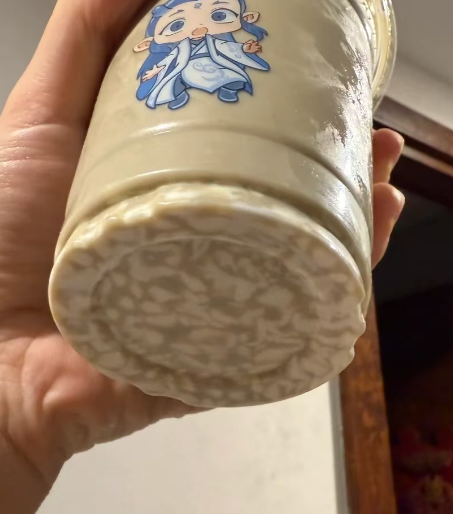 库迪潘帕斯生酪咖啡被吐槽变成固体生酪：是偶然异常，还是行业冰山一角？