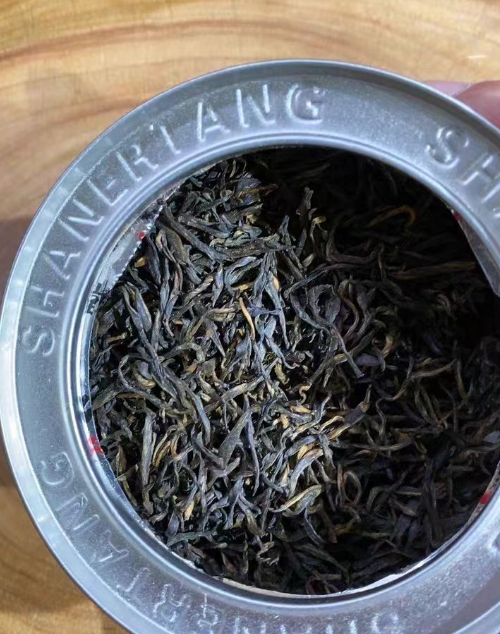 山尔堂银骏眉是福云6号做的吗?山尔堂银骏眉和小赤甘哪个好？