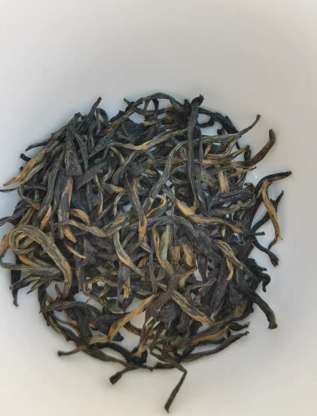 山尔堂银骏眉是福云6号做的吗?山尔堂银骏眉和小赤甘哪个好？