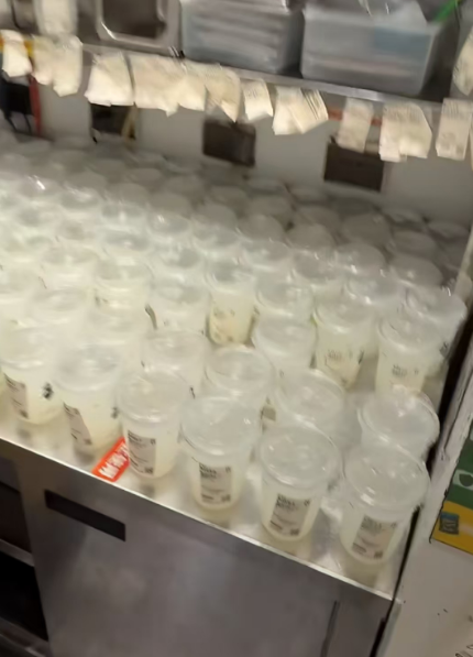 杭州一急诊中心接诊人数激增！咖啡奶茶 “白菜价”喝到 “心慌慌”！