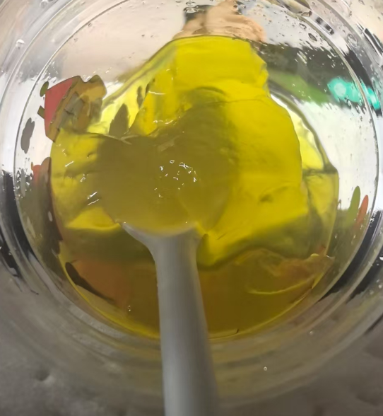 1 点点栀子冻吃起来像鼻涕？网友直呼被糊住嗓子眼！
