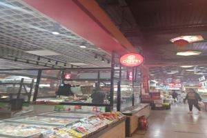 库迪 “寄生开店”：规模膨胀下，品牌形象碎一地？