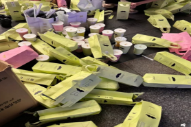 网友控诉茶百道：别人不要的奶茶换张标签继续卖？