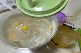 震惊！茶颜悦色柠檬茶被指 “买冰送茶”，比瑞幸还离谱？